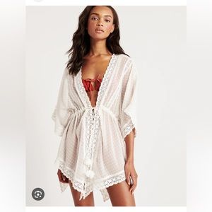 Abercrombie tie front kimono
